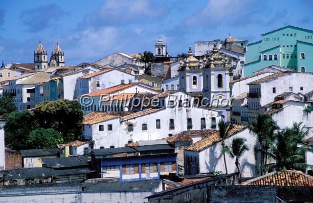bresil bahia 05.JPG - Vue générale au coeur de la vieille viille Salvador de BahiaNordesteBahiaBrésil